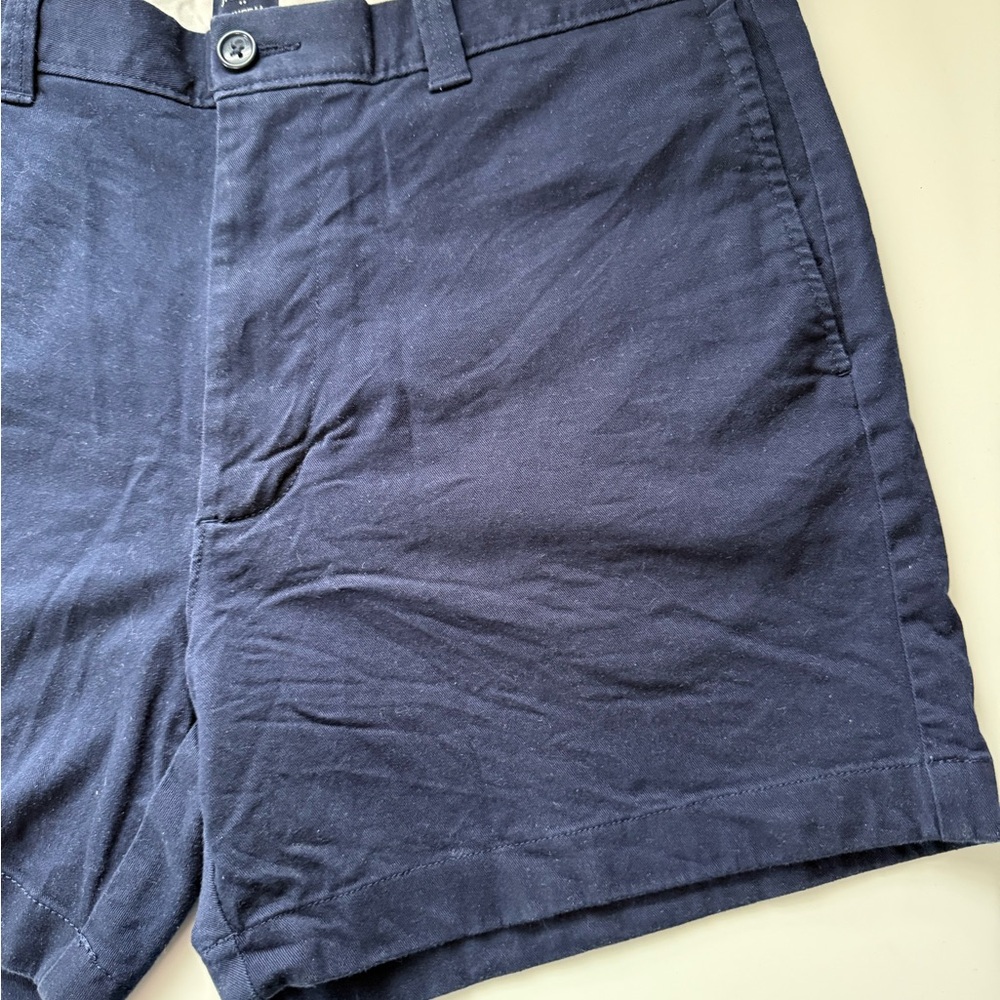 JCrew shorts mens size 35 flat front navy blue chino 5โ inseam 16โ length - Picture 9 of 9